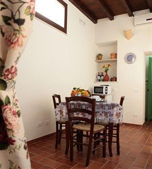La Paranza Residence - Case Vacanze Trapani Eksteriør bilde